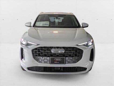 New 2025 Audi Q5 Premium Plus image 5