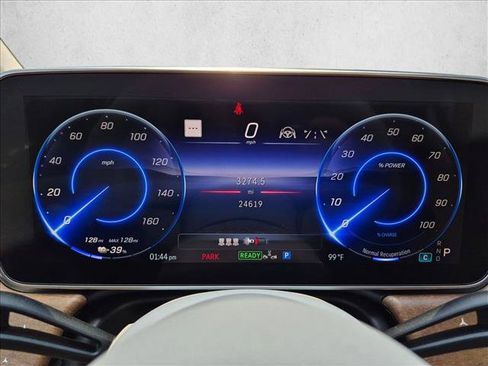 Used 2023 Mercedes-Benz EQS 450+ SUV image 12