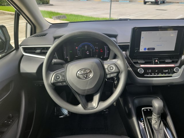 Used 2026 Toyota Corolla LE FWD image 17