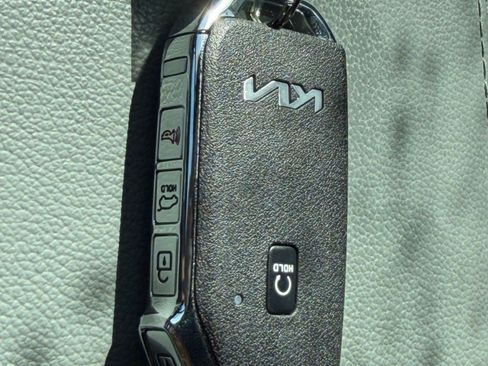 Certified 2023 Kia Sportage X-Pro Prestige AWD/4WD image 38