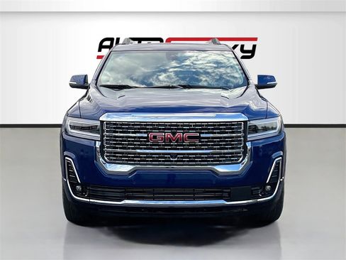 Used 2023 GMC Acadia Denali w/ Denali Technology Package image 2