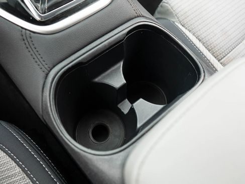 Used 2023 Subaru Outback Premium image 31