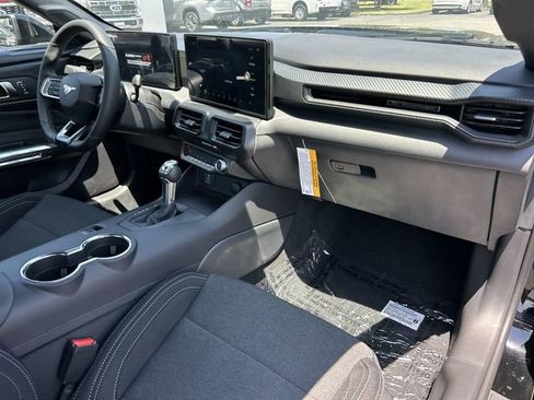 New 2025 Ford Mustang Coupe image 24