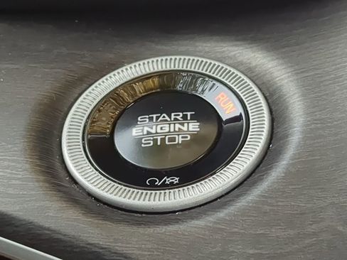 Used 2024 Jeep Grand Cherokee Limited 4xe image 26