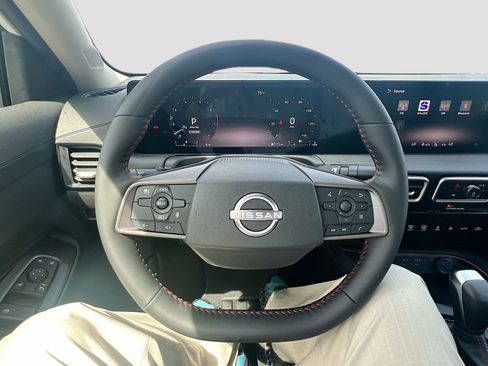 New 2026 Nissan Sentra SR FWD image 11