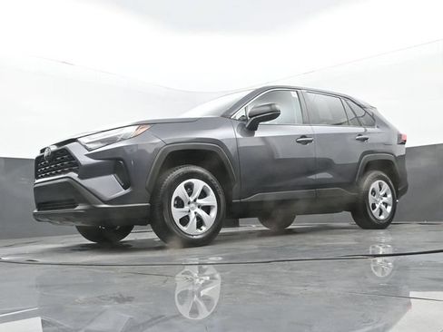 Used 2025 Toyota RAV4 LE FWD image 28