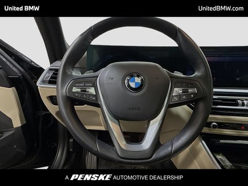 Used 2023 BMW 330i Sedan w/ Parking Assistance Package RWD image 6