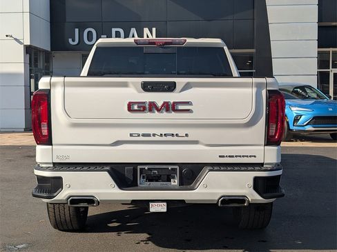 Certified 2022 GMC Sierra 1500 Denali w/ Technology Package image 4