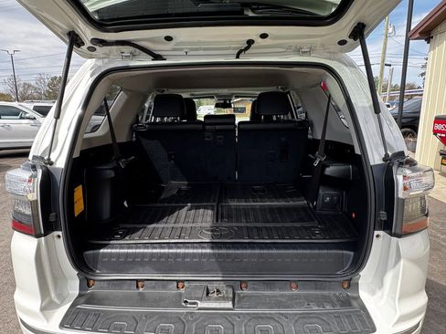 Used 2019 Toyota 4Runner 4WD image 41