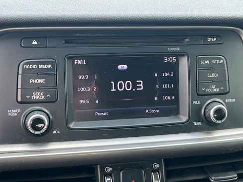 Used 2016 Kia Optima LX image 14