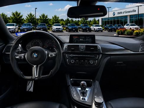 Used 2018 BMW M4 Coupe RWD image 23