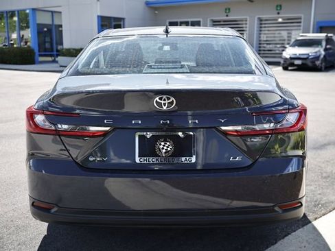 Used 2025 Toyota Camry LE FWD image 10