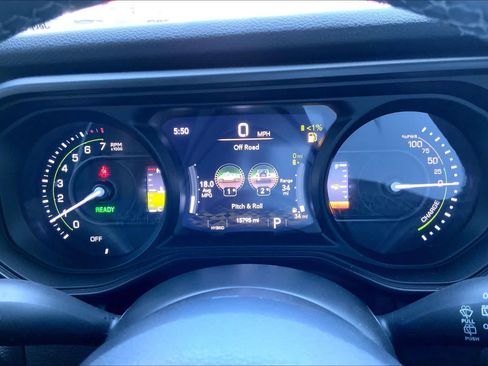 Used 2025 Jeep Wrangler Unlimited Sport S 4xe AWD/4WD image 25