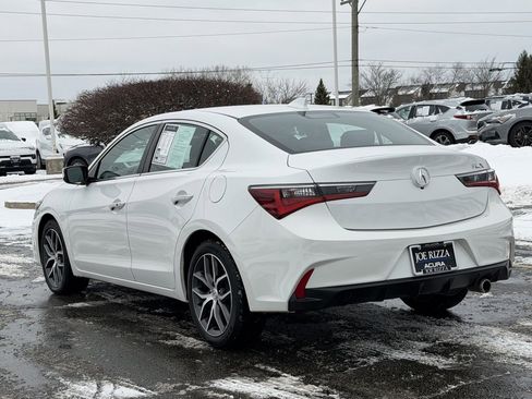 Used 2019 Acura ILX w/ Premium Package image 4