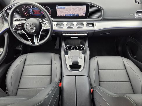 Used 2026 Mercedes-Benz GLE 350 4MATIC w/ Driver Assistance Package image 12