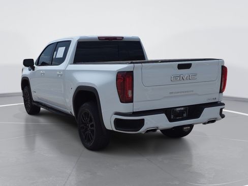 Used 2026 GMC Sierra 1500 AT4 w/ AT4 Premium Package AWD/4WD image 5