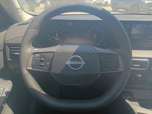 New 2026 Nissan Sentra SV w/ SV Convenience Package FWD image 9