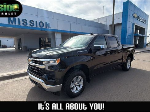 Used 2025 Chevrolet Silverado 1500 LT image 1