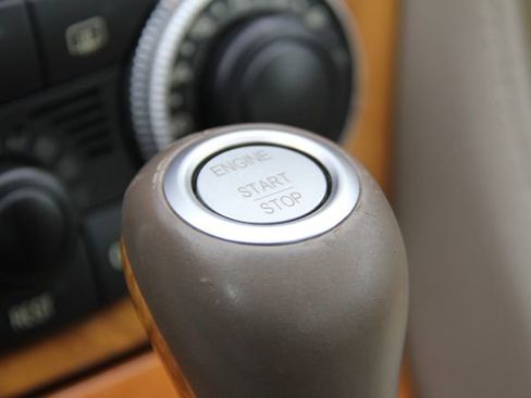 Used 2008 Mercedes-Benz SL 550 image 33