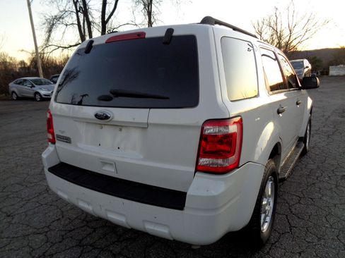 Used 2012 Ford Escape XLT image 5