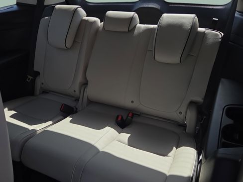 New 2026 Honda Odyssey Touring image 12