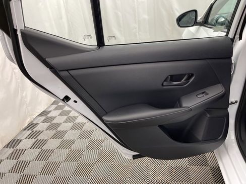 Used 2025 Nissan Sentra SV image 25