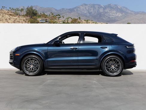 Certified 2025 Porsche Cayenne E-Hybrid Coupe AWD/4WD image 2