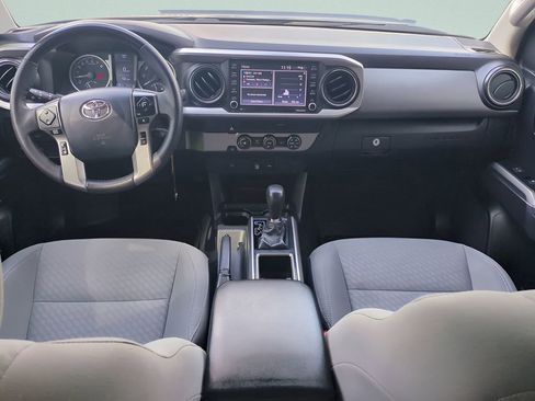 Certified 2020 Toyota Tacoma SR5 image 13