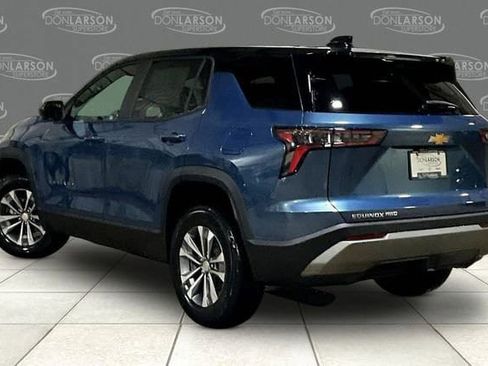 New 2026 Chevrolet Equinox LT w/ Convenience Package II AWD/4WD image 3