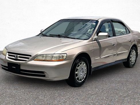 Used 2002 Honda Accord LX image 3