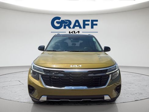 Used 2024 Kia Seltos S AWD/4WD image 16