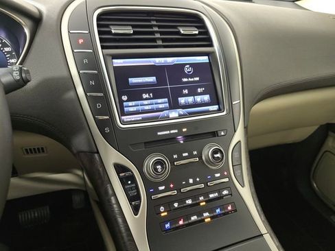 Used 2016 Lincoln MKX Reserve w/ Cargo Utility Package image 28