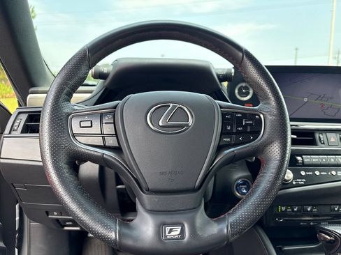 Used 2022 Lexus ES 300h F Sport w/ Accessory Package FWD image 13