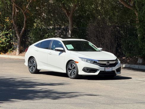 Used 2016 Honda Civic EX-T image 7