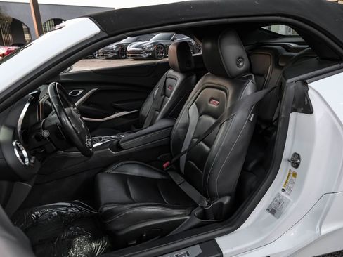 Used 2022 Chevrolet Camaro SS image 37
