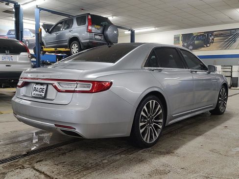 Used 2020 Lincoln Continental AWD w/ Premium Package image 27