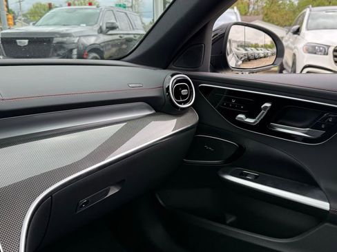 Used 2025 Mercedes-Benz C 43 AMG 4MATIC Sedan image 16