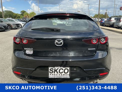 Used 2021 MAZDA MAZDA3 s FWD image 4
