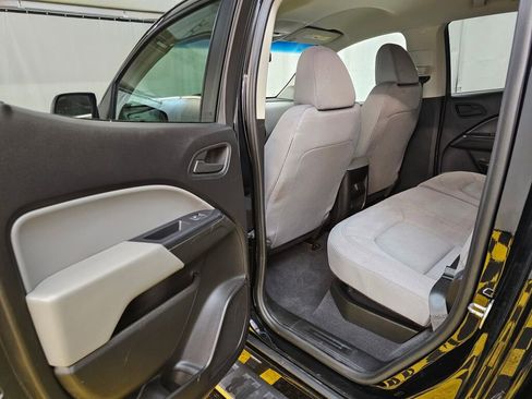 Used 2019 Chevrolet Colorado W/T w/ WT Convenience Package image 15