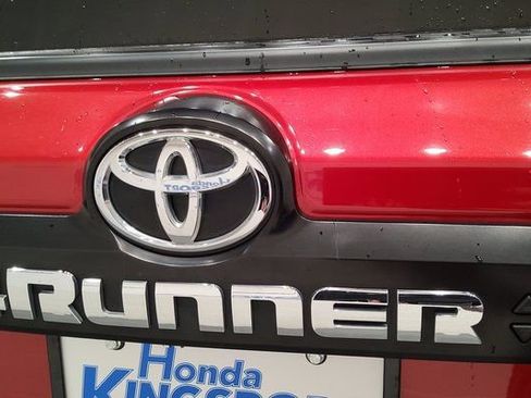 Used 2022 Toyota 4Runner TRD Off-Road Premium image 45