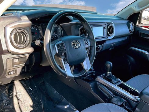 Certified 2019 Toyota Tacoma SR5 image 13