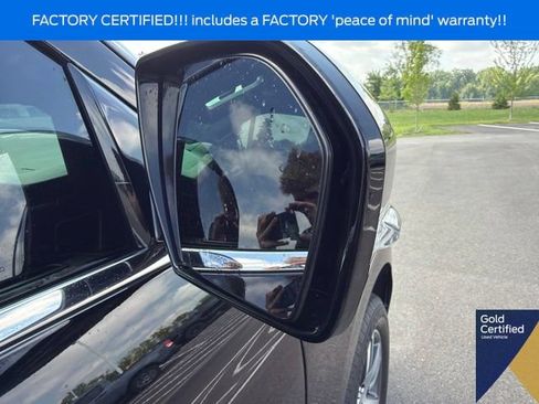 Used 2023 Ford Expedition Limited AWD/4WD image 10