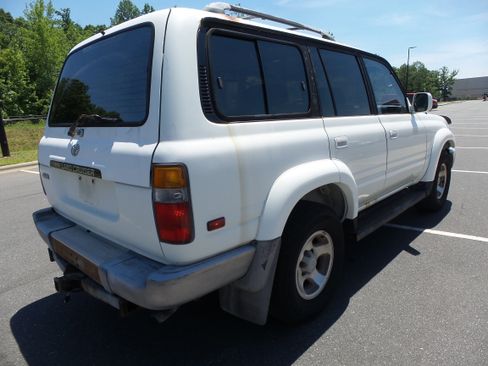 Used 1997 Toyota Land Cruiser AWD/4WD image 38
