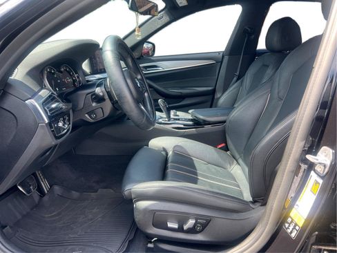 Used 2019 BMW 540i xDrive w/ M Sport Package AWD/4WD image 10