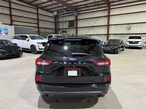 Used 2023 Ford Escape ST-Line w/ Tech Pack #1 FWD image 6