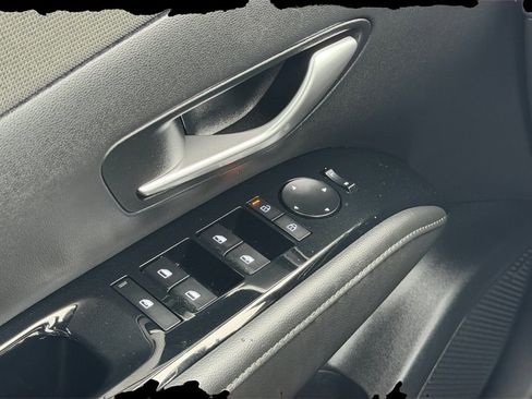Used 2025 Hyundai Santa Cruz Limited AWD/4WD image 19