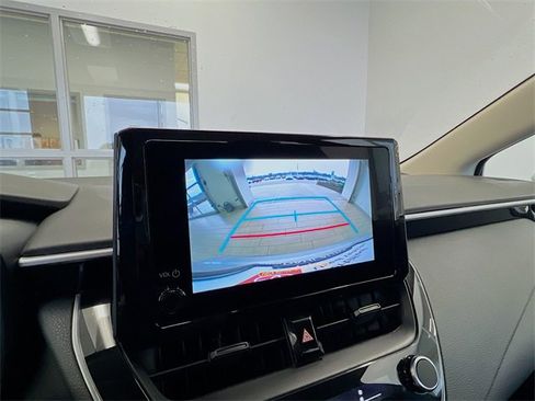 Used 2024 Toyota Corolla LE image 10