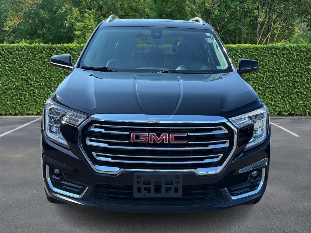 Used 2023 GMC Terrain SLT FWD image 9