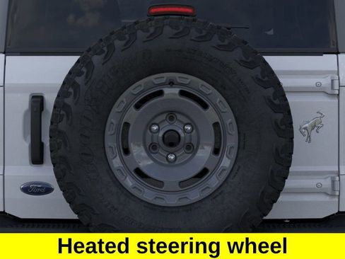 New 2025 Ford Bronco Badlands image 24