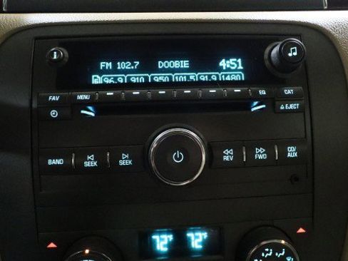 Used 2009 Buick Lucerne CX image 13